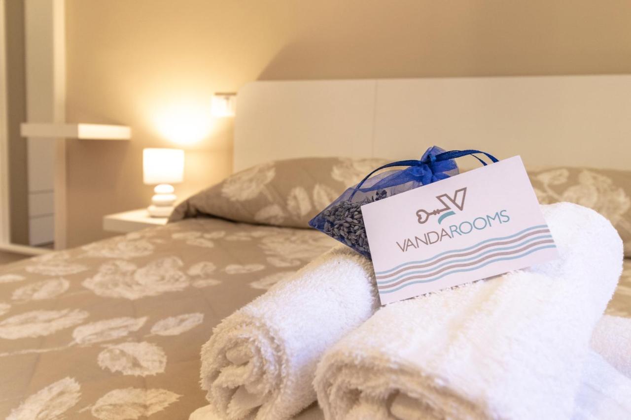 Vanda Rooms Termoli Kültér fotó