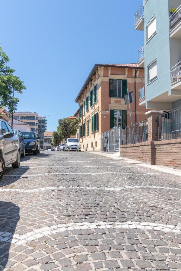 Vanda Rooms Termoli Kültér fotó